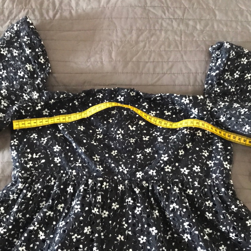 Dress - Picture 5 of 8